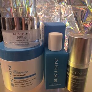 SKINN Blue and Silver Skincare Set